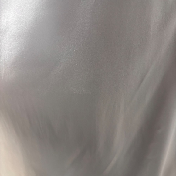 Sophie Grace Ivory Zhang V-Neck Tank - Picture 3 of 3